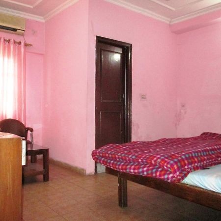Hotel Shiv Palace Dehradun Dış mekan fotoğraf