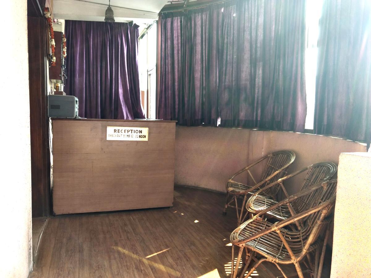 Hotel Shiv Palace Dehradun Dış mekan fotoğraf