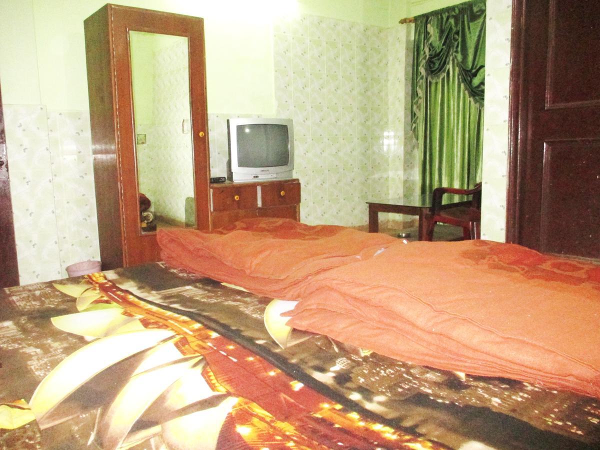 Hotel Shiv Palace Dehradun Dış mekan fotoğraf
