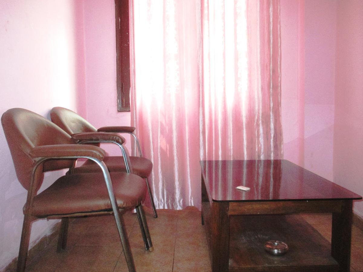 Hotel Shiv Palace Dehradun Dış mekan fotoğraf