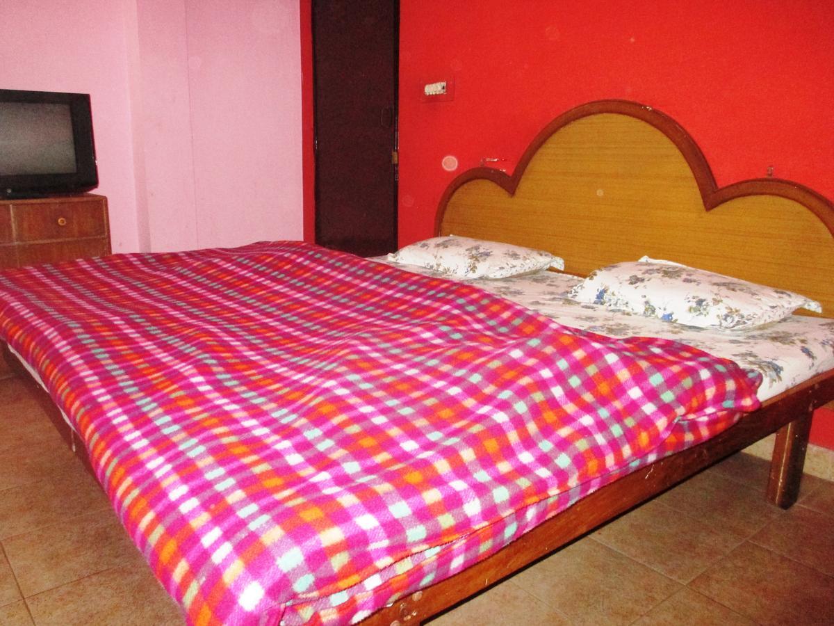 Hotel Shiv Palace Dehradun Dış mekan fotoğraf